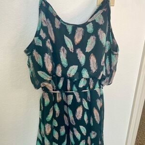 Wet Seal Black Feather-Print Sleeveless Shift